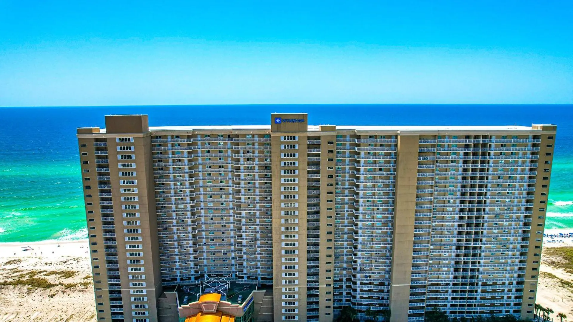 Emerald Beach 2234 'Seas The Dream South' Panama City Beach Holiday home